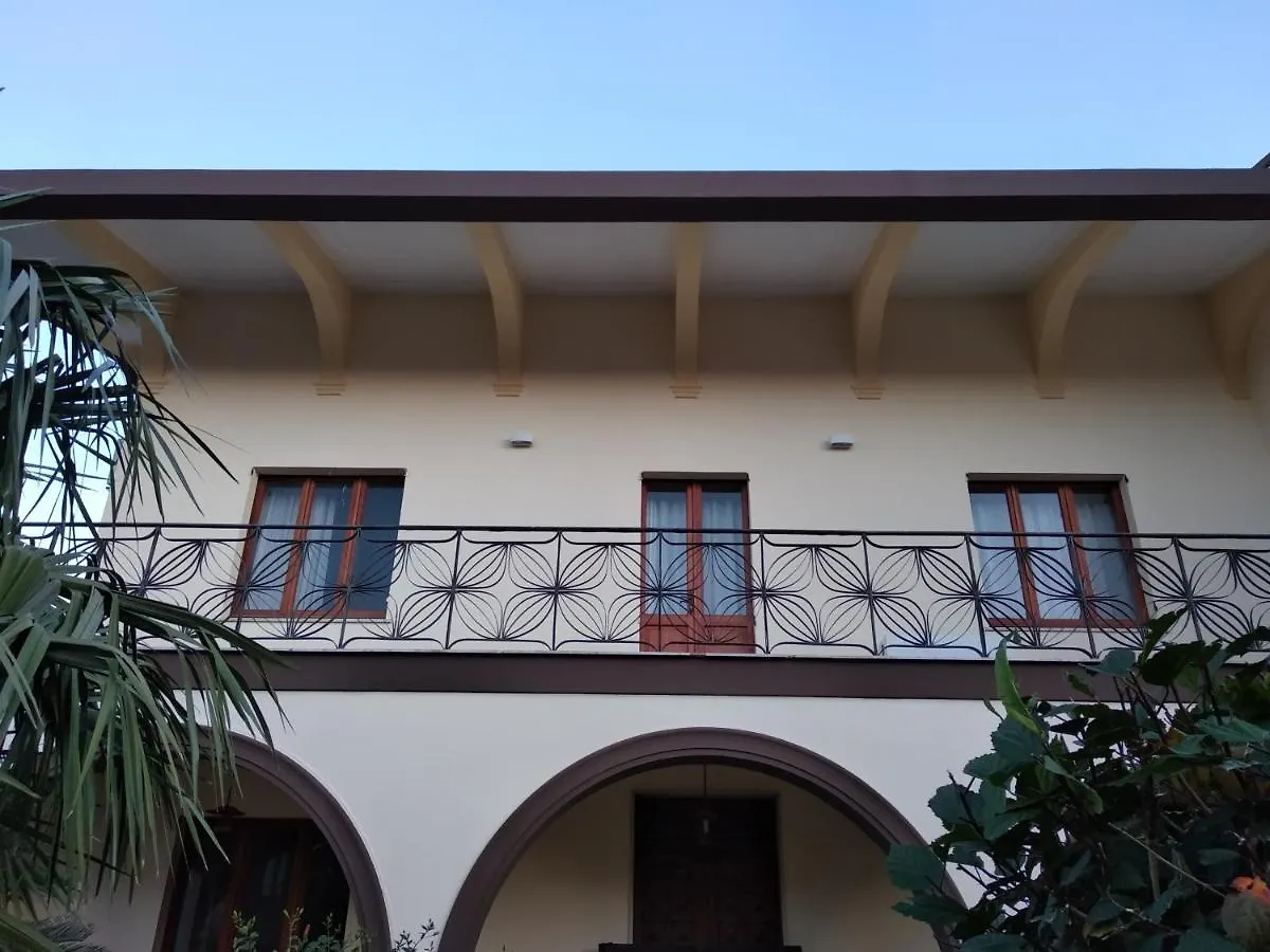 Villa Anna Capoterra Bed & Breakfast