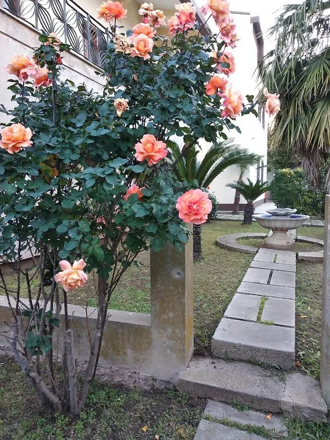 Villa Anna Capoterra Bed & Breakfast