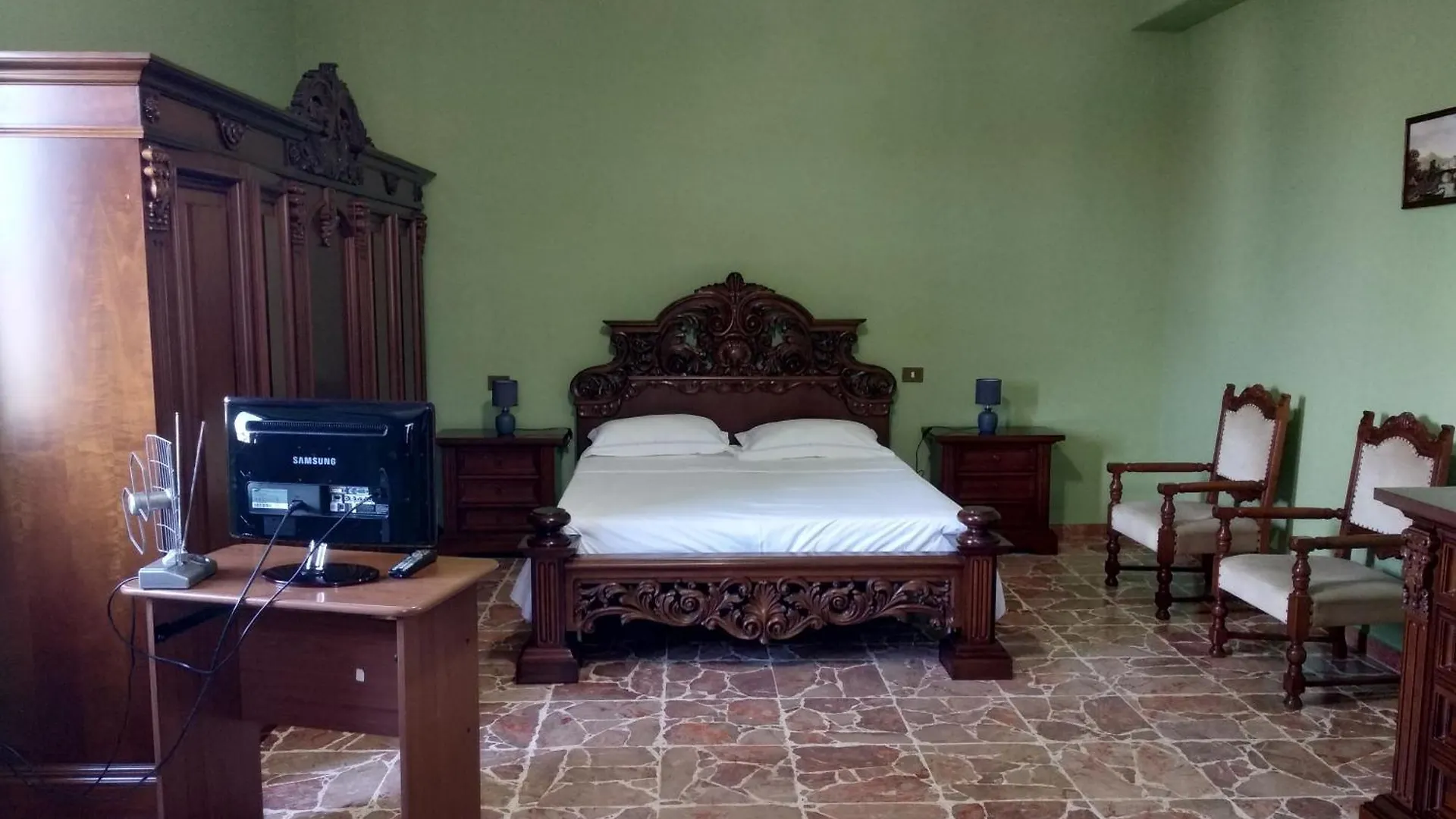 Villa Anna Capoterra Bed & Breakfast